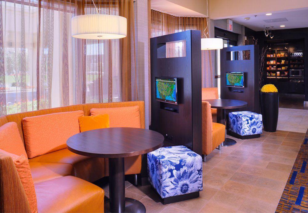 Courtyard By Marriott Chicago Waukegan / Gurnee Hotel Eksteriør billede