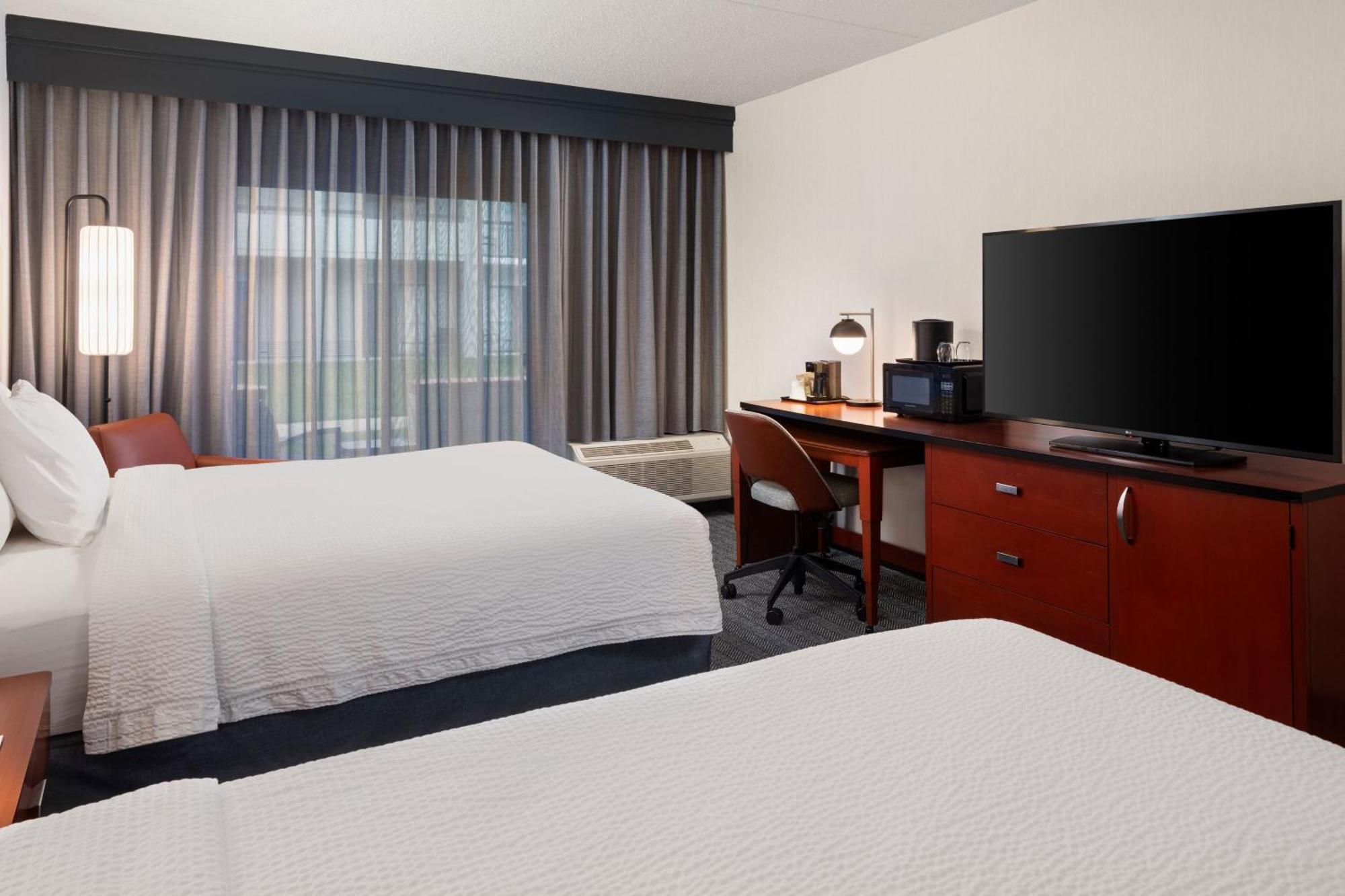 Courtyard By Marriott Chicago Waukegan / Gurnee Hotel Eksteriør billede