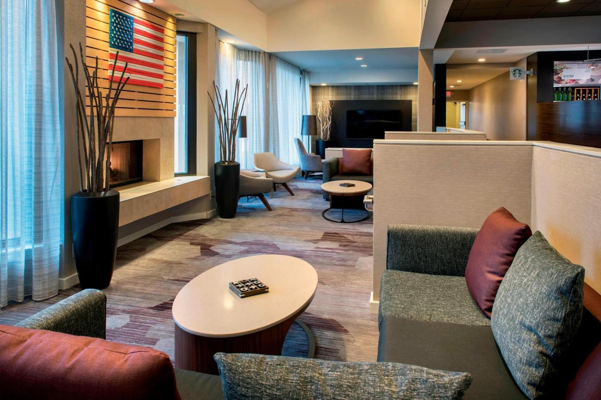 Courtyard By Marriott Chicago Waukegan / Gurnee Hotel Eksteriør billede